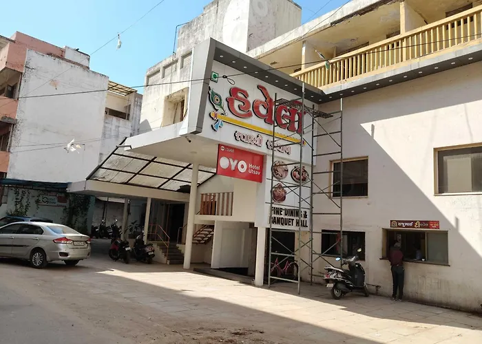 Hotel O Utsav Vadodara