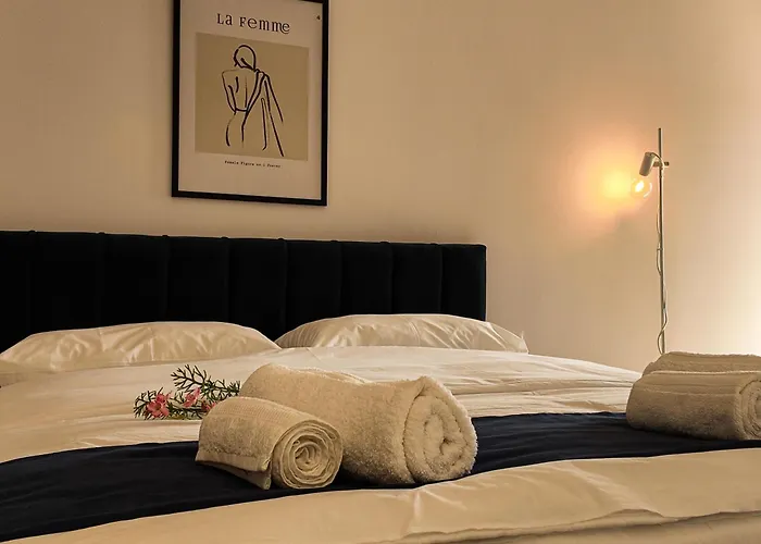 Bluemoon Retreat Hotel Tirana