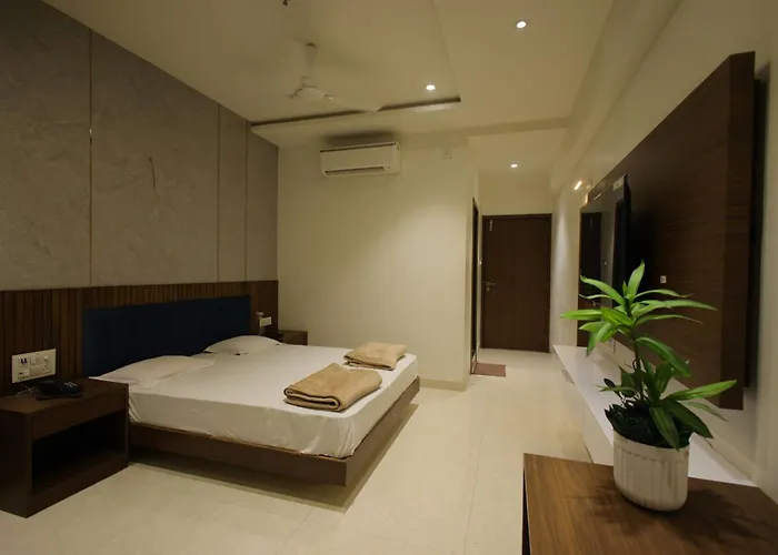 Hotel Shubhkarta Akola