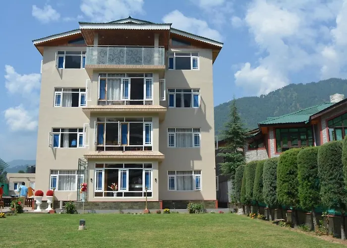 Hotel Royale Comfort Pahalgam