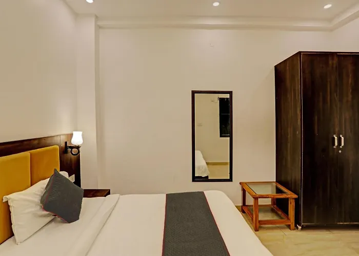 Hotel Rose Park New Delhi