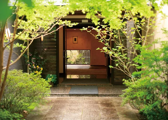 Yufuin Onsen Ryokan Hananomai