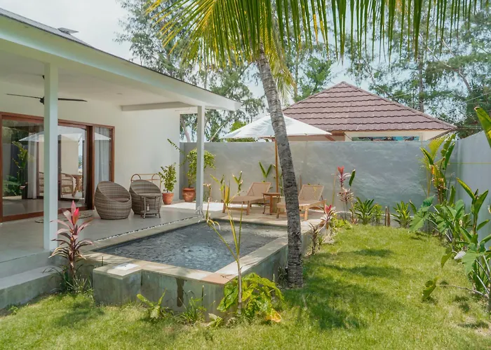 Sunscape Villa - Beachfront And Private Pool Gili Islands