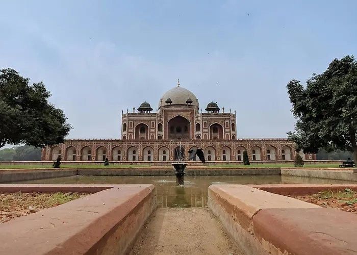 Nizamuddin Railway Station Hotel New Delhi