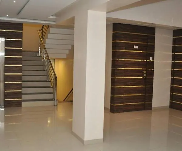 Hotel Rich Palace Jalgaon