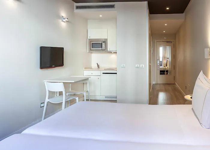 Suites Viena Plaza De Espana Madrid