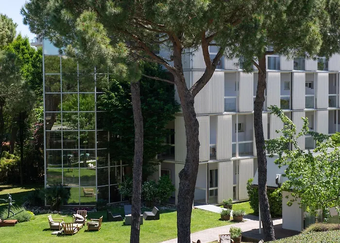 Villa Regina - Marepineta Resort Milano Marittima