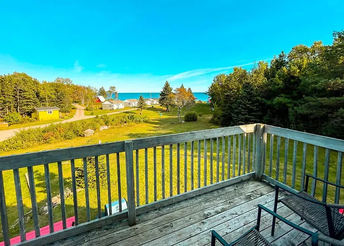 Glenghorm Beach Resort Ingonish
