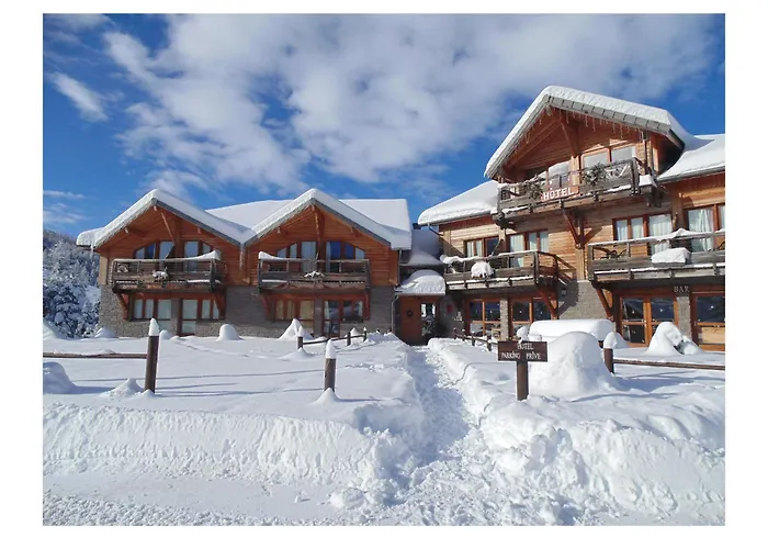 Hotel l'Ecrin des Neiges à La Joue du Loup