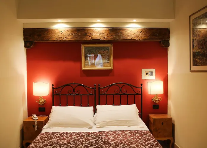 Albergo Delle Drapperie Bologne