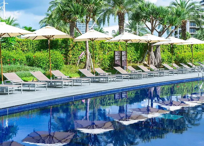 Hilton Okinawa Chatan Resort