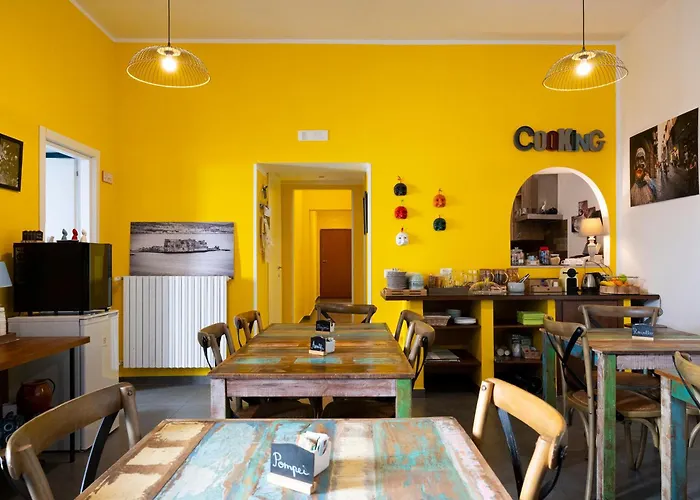 Palazzo Della Loggia B&B Neapel
