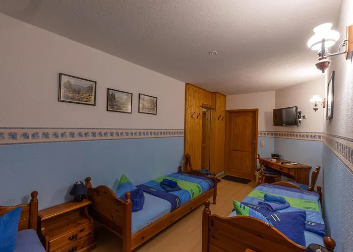 Pension und Gaststätte Zur Knappenschänke Thermalbad Wiesenbad
