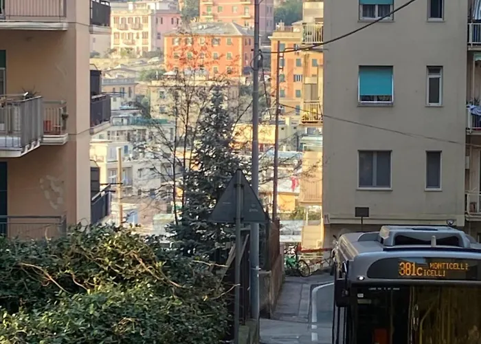 Wake'Nbake With Private Parking Hotel Genoa