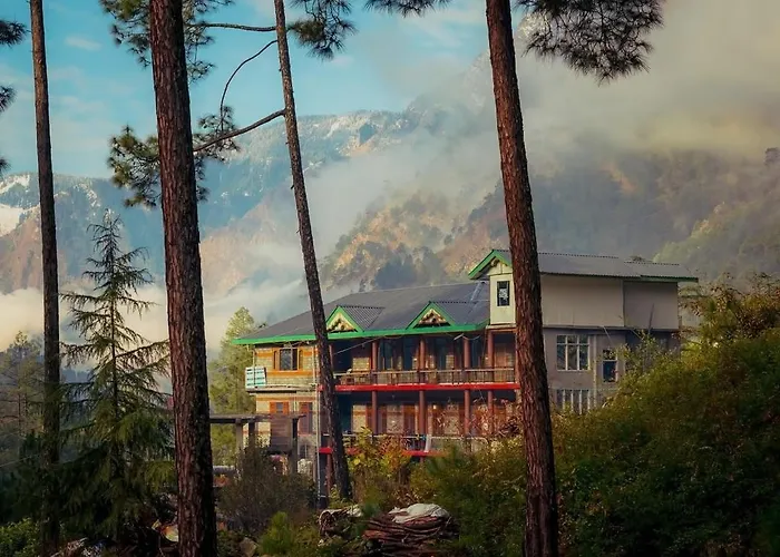 Chalo Chhalal Hotel & Cafe Kasol