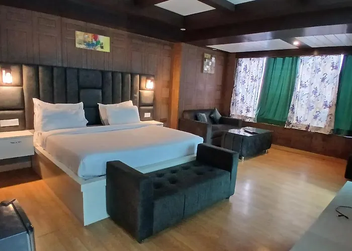 Hotel Drive Inn Mussoorie