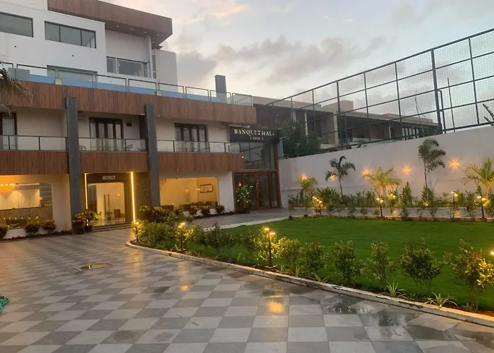 The Palms Ecr Resort & Banquets Chennai