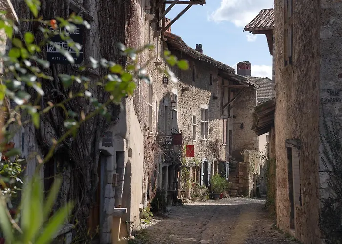 MiHotel - Grenier à Sel de Pérouges
