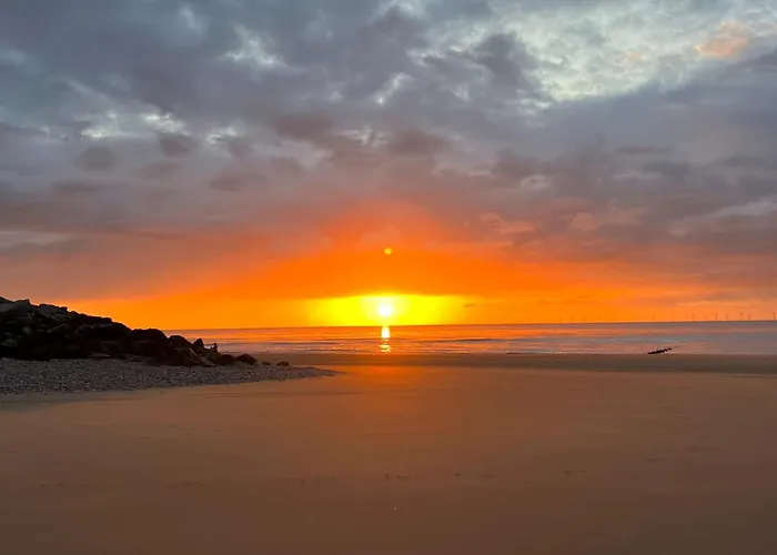 Oaken Caravan - Golden Sands Away Resorts Kinmel Bay