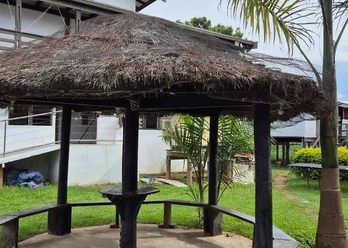 Bluelight Village Hotel Nadi
