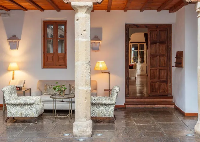 Hotel Puerta De La Luna Baeza