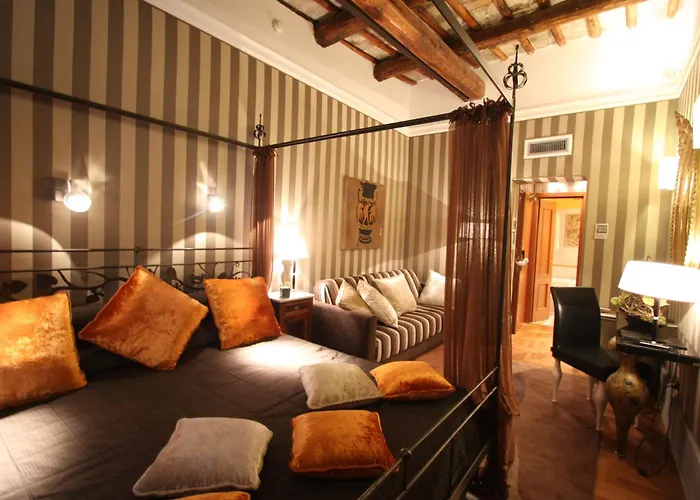 The Inn At The Spanish Steps Rome