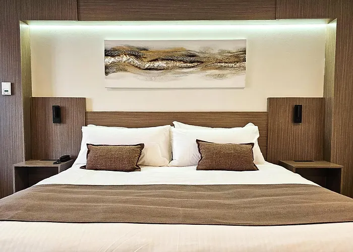 Hotel Le Voyageur Quebec City