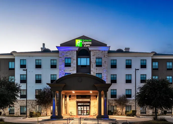 Holiday Inn Express & Suites Del Rio By Ihg