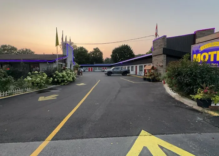 Crestwood Motel Burlington