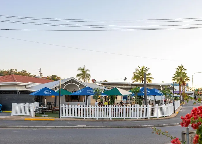The Club Hotel Gladstone