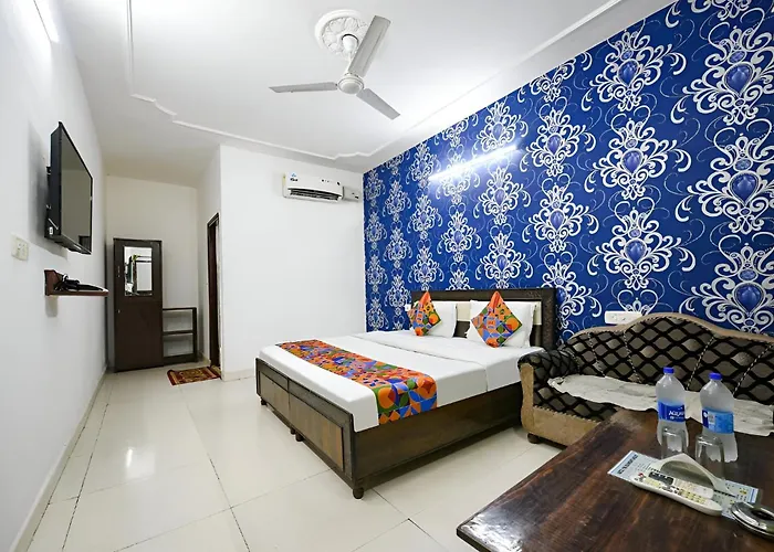Park Plaza Hotel & Restaurant Rupnagar 
