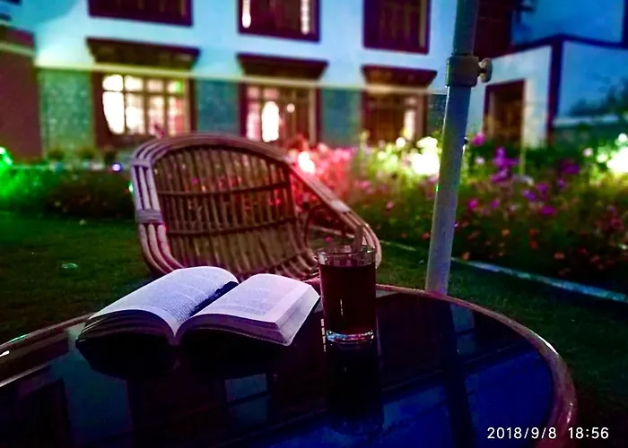 Hotel Pangong Residency Tangtse
