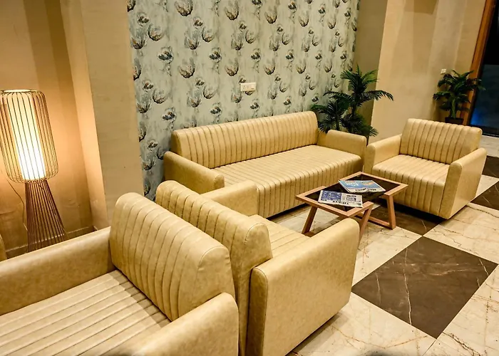 Hotel Maa Bhagwati Palace Khandwa