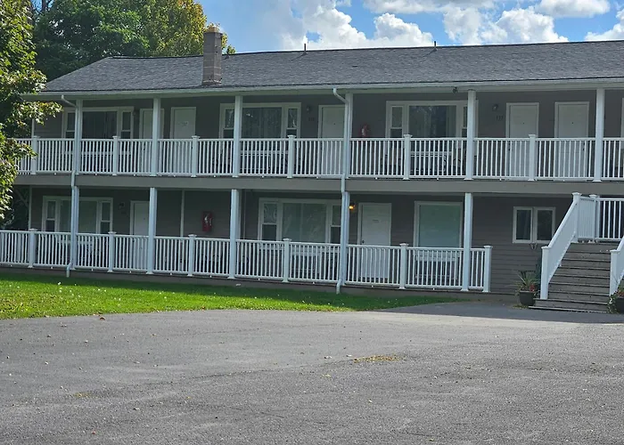 Captain'S Inn And Suites Alexandria Bay