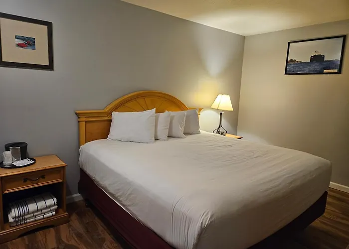 Captain'S Inn And Suites Alexandria Bay