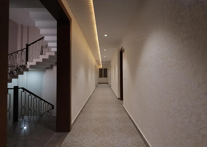 Hotel Regal Palm Moradabad