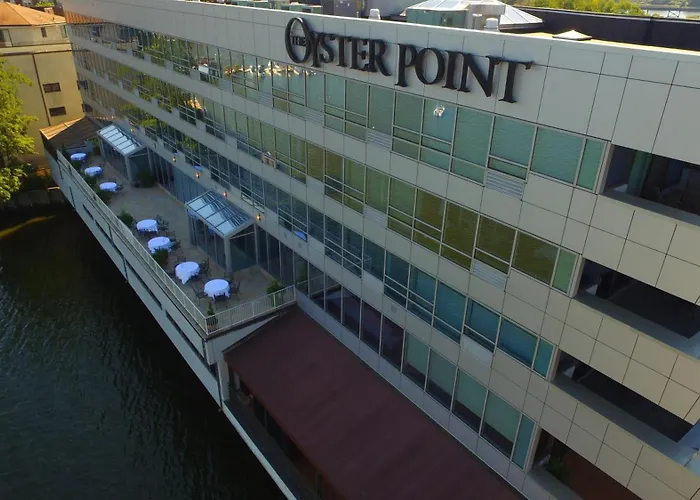 Oyster Point Hotel Red Bank
