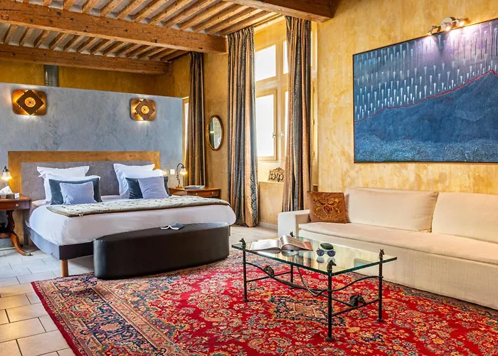 Villa Troletti, hôtel particulier de luxe en Provence LʼIsle-sur-la-Sorgue