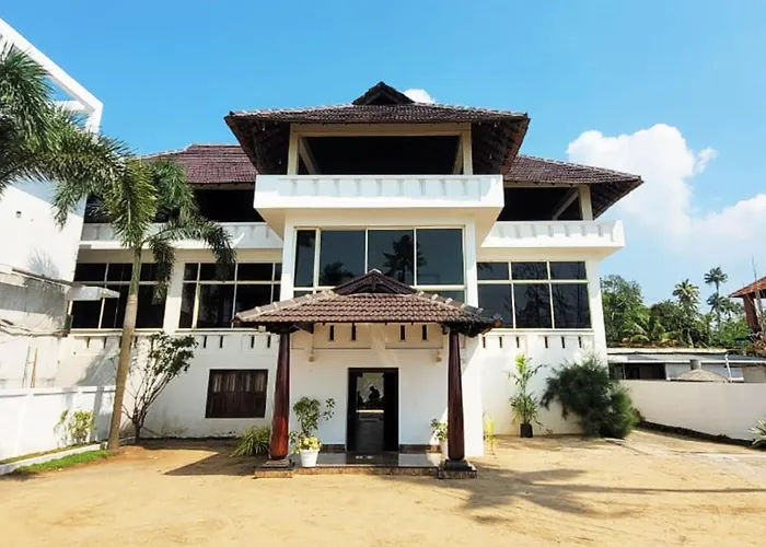 Cherai Beach Palace