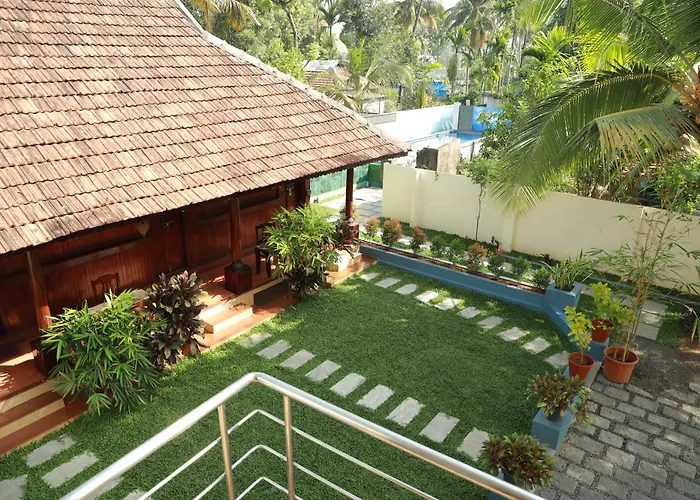 Cherai Beach Palace