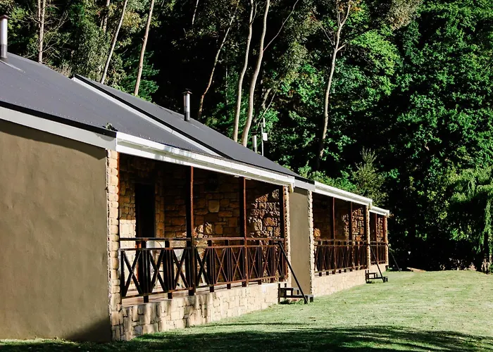 Montmartre Chalets & Venue Franschhoek