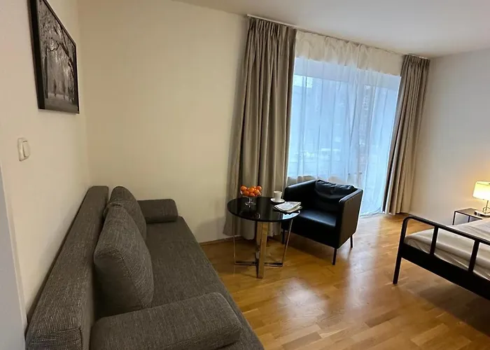 Hotel-Pension Asta München