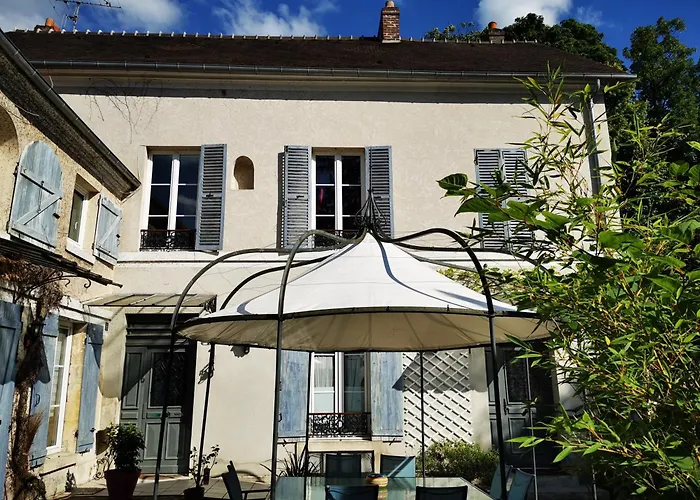 Hotel La Chasse Royale à Plailly