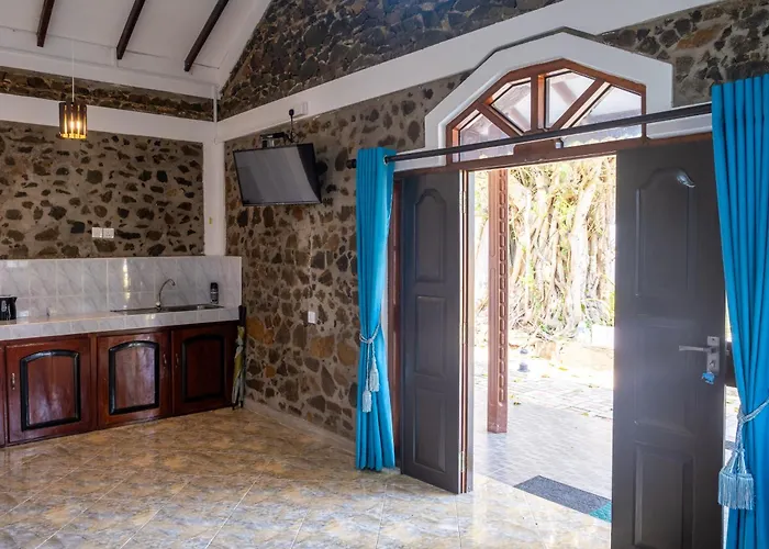 Serenity Beach Cabanas Tangalle