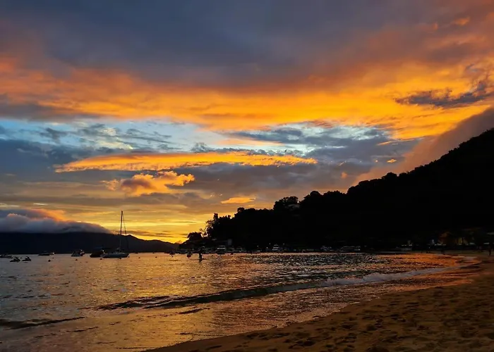 Suíte Mar - Vila dos Pescadores Condomínio Portogalo Angra dos Reis