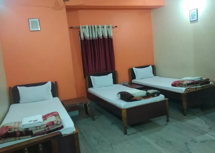 Hotel Chandrakala Regency 300 Meters From Dhanbad Railway