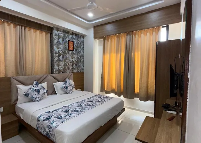 Hotelsuncity Inn Vadodara