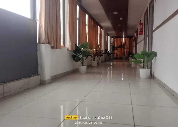 Hotel Paradise -Ahmedabad