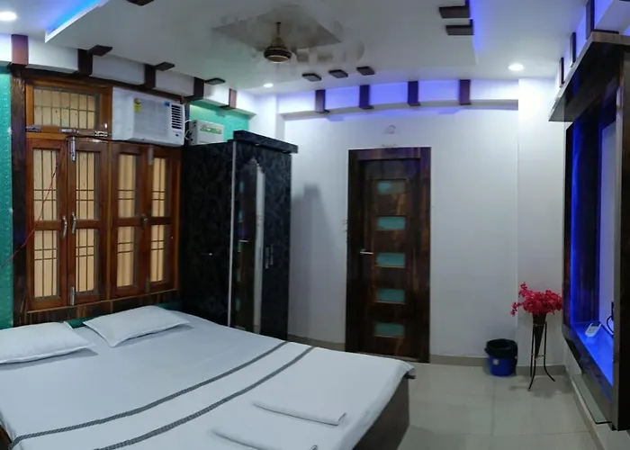 Rudraksh Guest House Varanasi