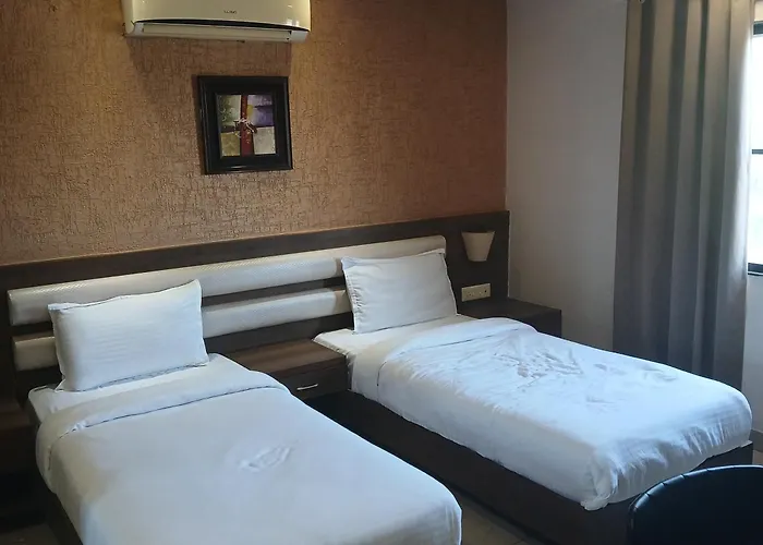 Hotel Square 36 Kota 